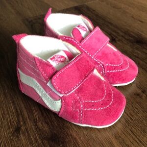 VANS canvas baby shoes, pink and white